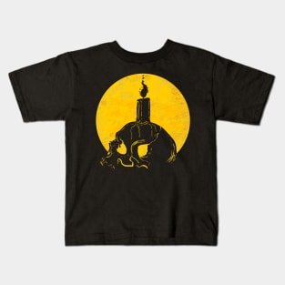 Candle On Skull In Front Of Moon Halloween Kids T-Shirt